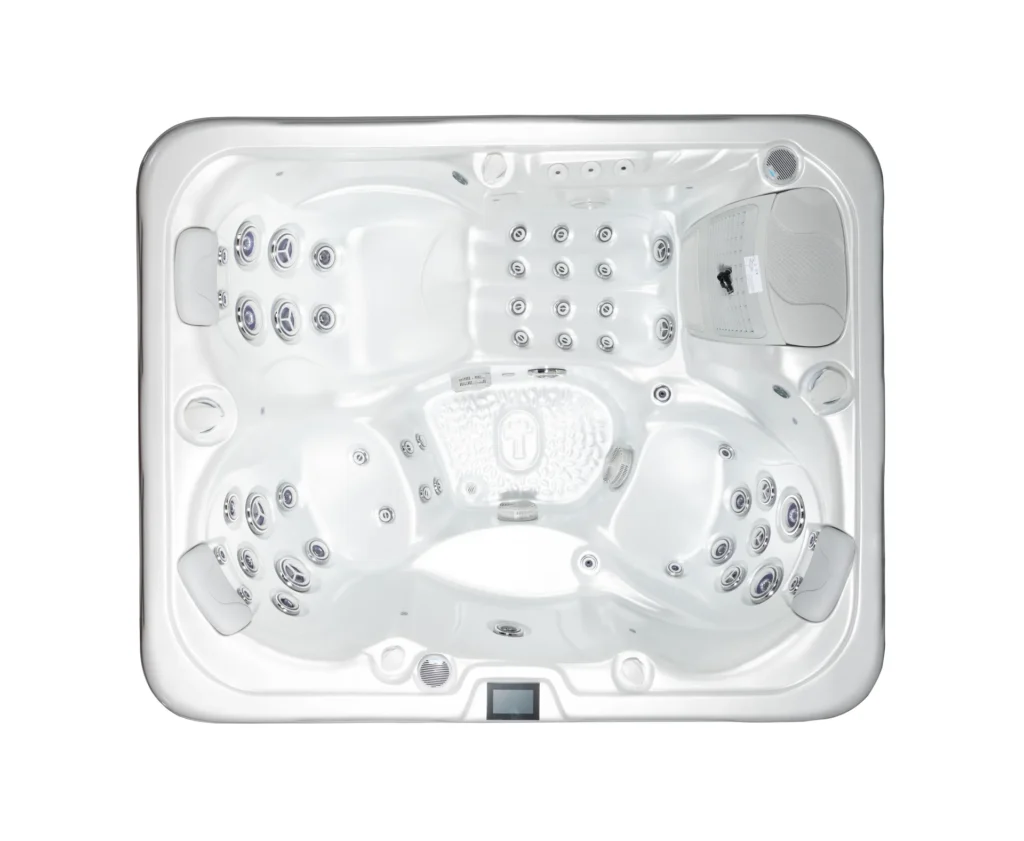 Tanvea Hot Tub NEVIS